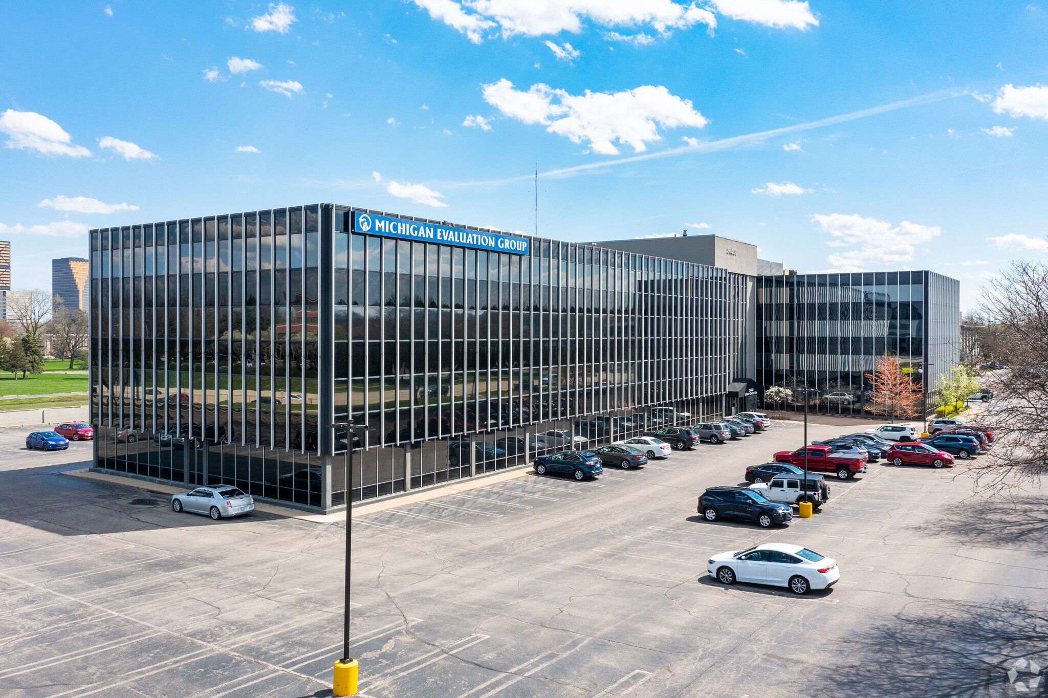 26400-Lahser-Rd-Southfield-MI-Primary-Photo-1-LargeHighDefinition 26400-Lahser-Rd-Southfield-MI-Primary-Photo-1-LargeHighDefinition